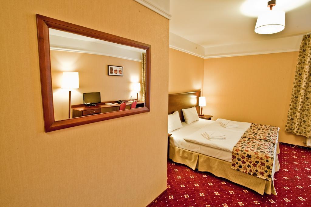 Hotel Stara Szmergielnia Bielsko-Biała Eksteriør bilde