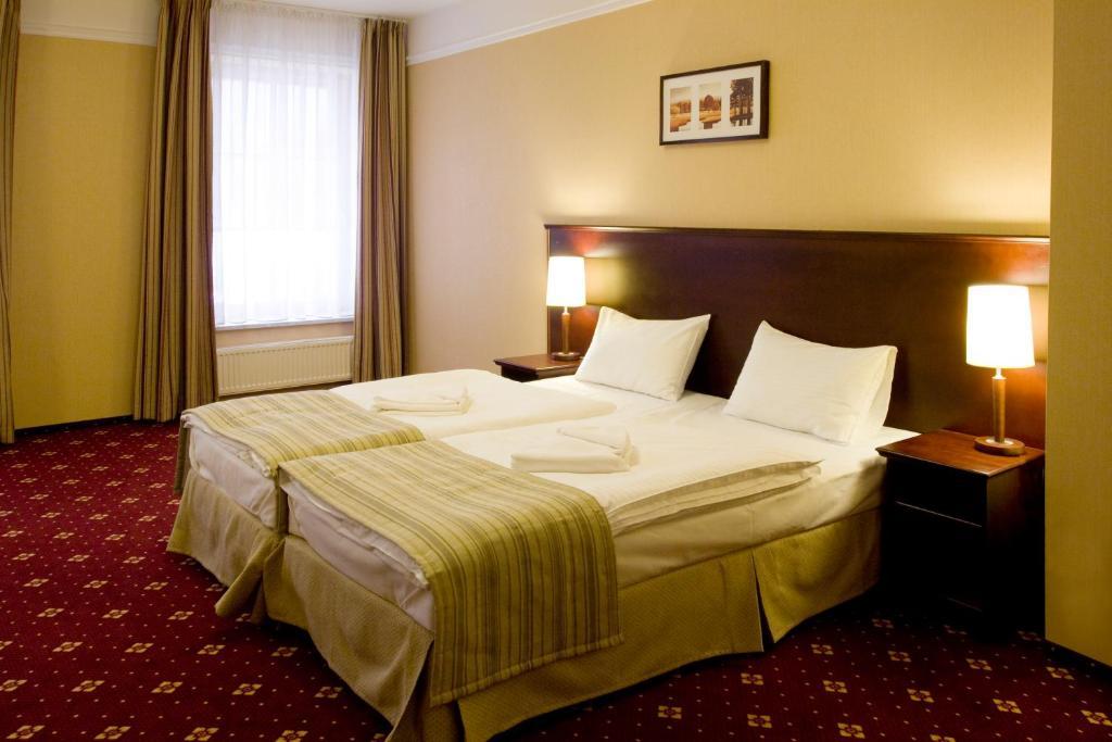 Hotel Stara Szmergielnia Bielsko-Biała Rom bilde